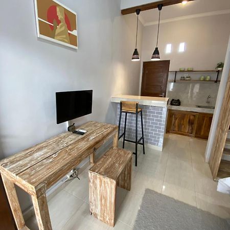Lagriya Guest House Ketewel Экстерьер фото