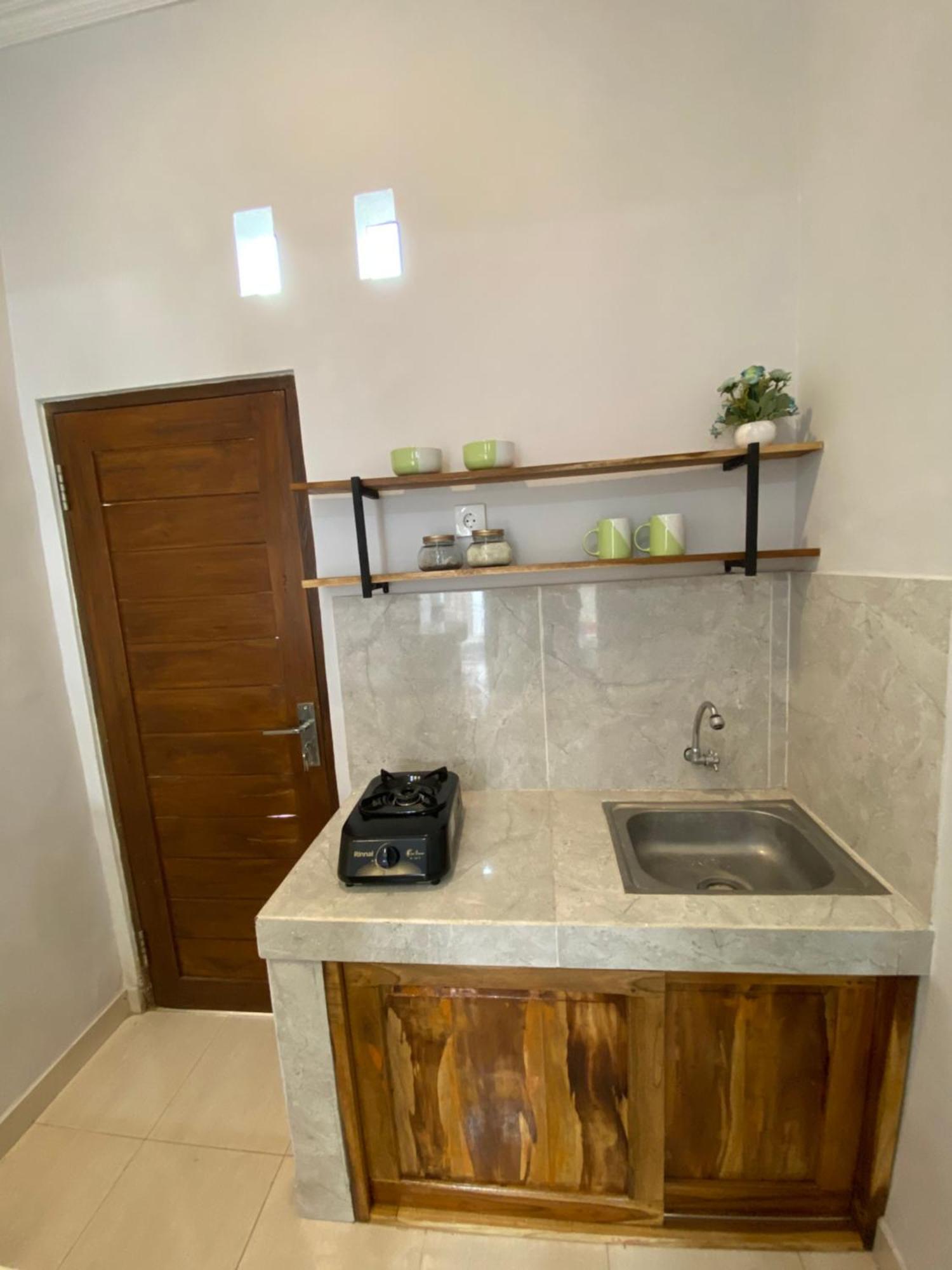 Lagriya Guest House Ketewel Экстерьер фото